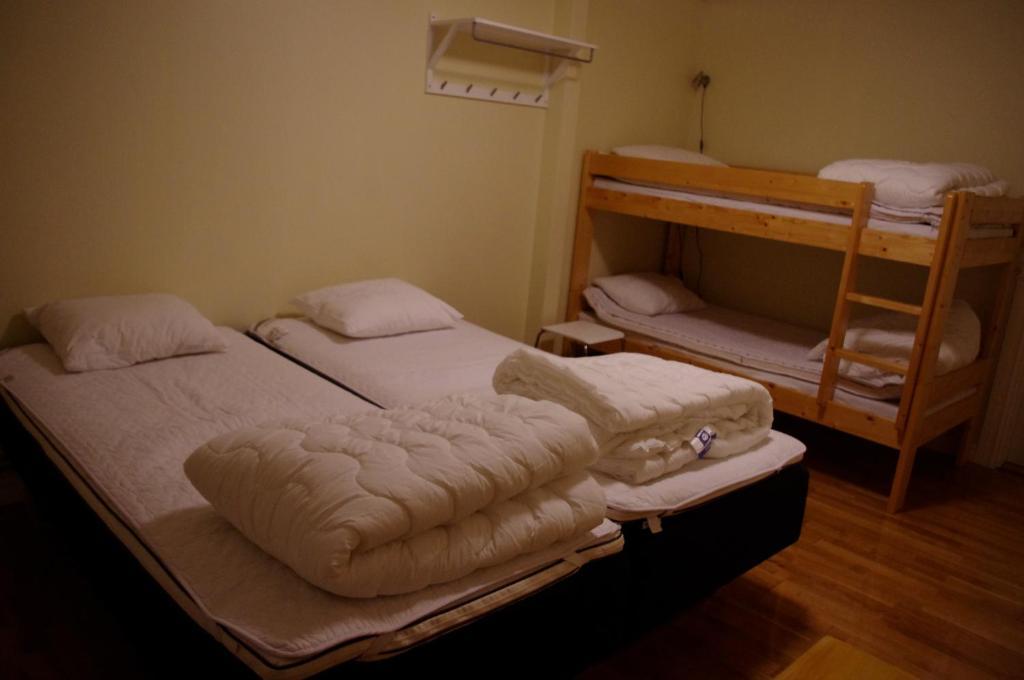 Aeventyrsgardens Vandrarhem, Kinnekulle Källby Room photo