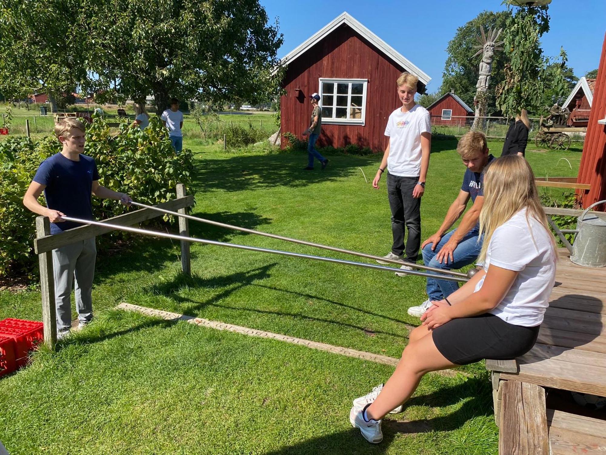 Aeventyrsgardens Vandrarhem, Kinnekulle Källby Exterior photo